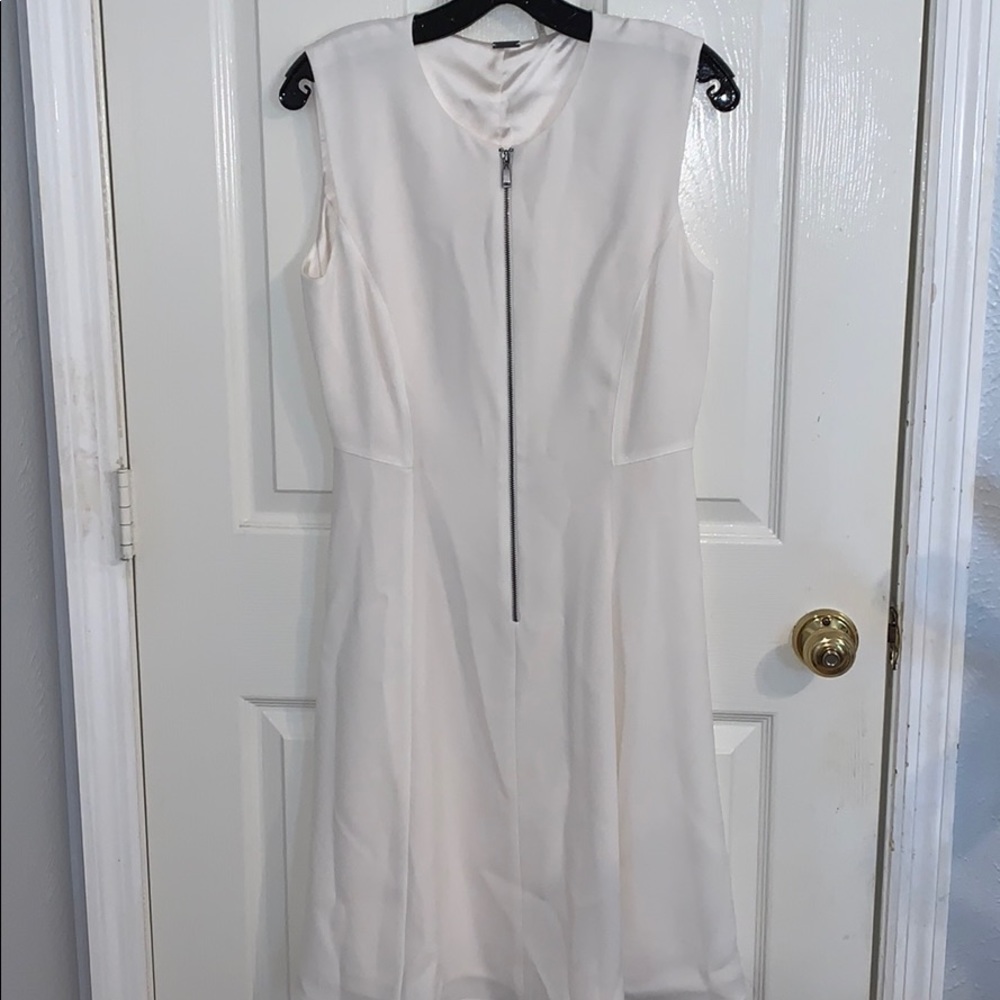 White Elle Tahari dress